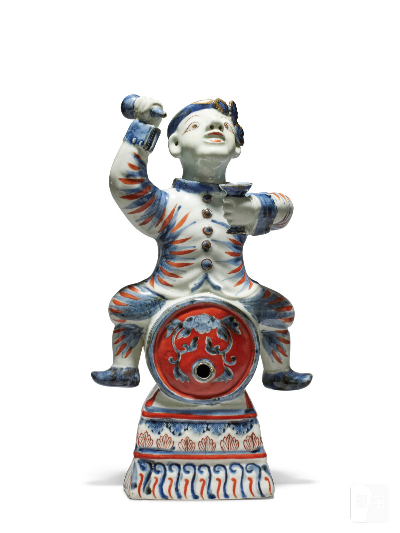 HOLLANDAIS SUR UN TONNEAU EN PORCELAINE IMARI  JAPON, ÉPOQUE EDO, CIRCA 1700